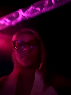 Snapshot of Goddess-Anne chatting on June 13, 10:29 pm Goddess-Anne online show from June 13, 10:29 pm