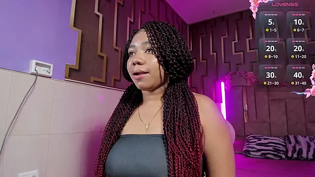 ashly ruiz online show from April 28, 10:13 pm