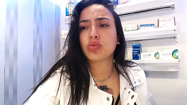 abby sofia online show from April 28, 8:57 pm