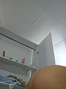 Diana Prince xxx online show from May 14, 12:44 pm