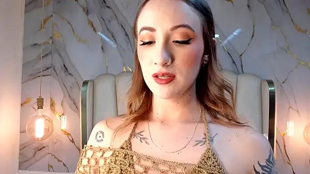 Hannah Lane online show from July 31, 12:39 pm