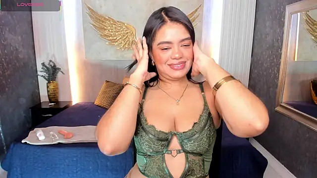 Charlottmonroe online show from May 30, 4:10 am