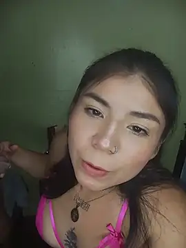 PequenaNena online show from June 4, 2:50 am