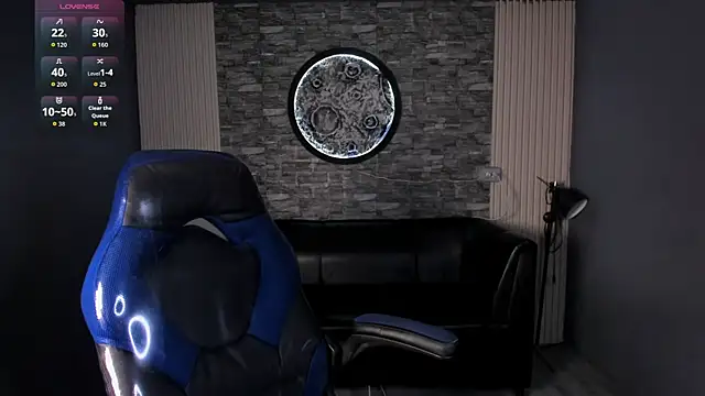 gemma 19  online show from May 20, 9:23 pm