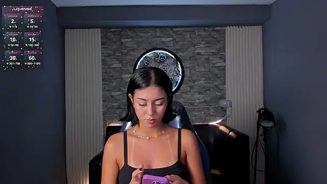 gemma 19  online show from July 4, 9:54 pm