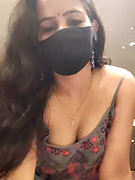 Kanika 76 online show from June 27, 4:57 pm