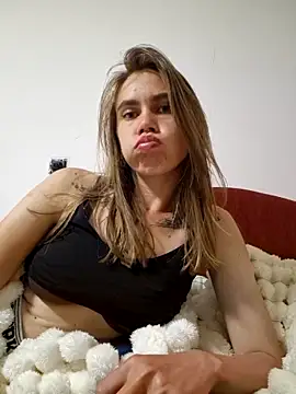 Lisahoppii online show from May 20, 8:17 pm
