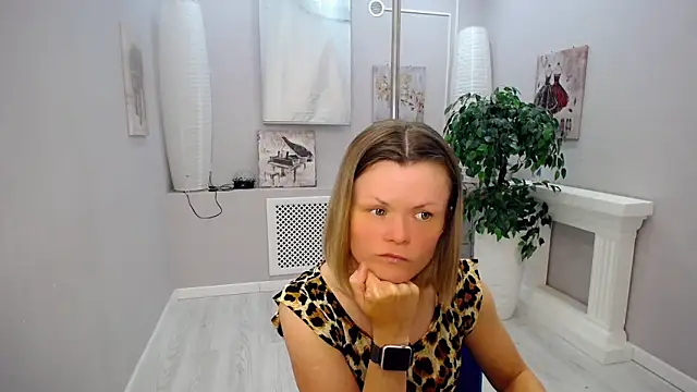 wild temptation  online show from May 29, 6:11 am