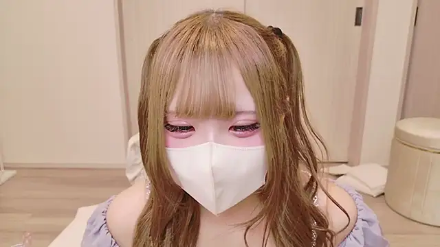 Ichiru chan online show from July 12, 9:32 am