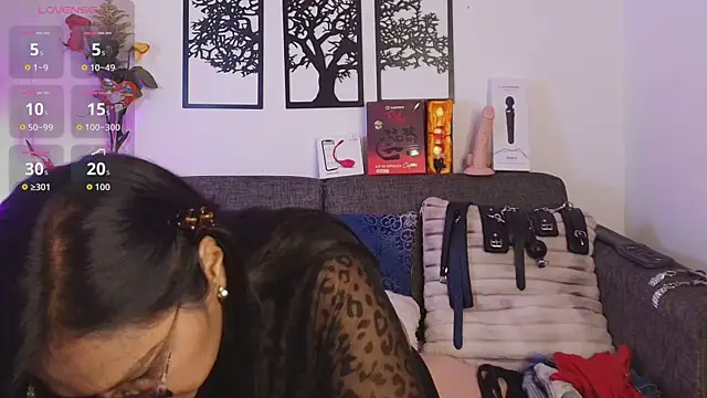 Angelabrowm online show from May 11, 3:41 am
