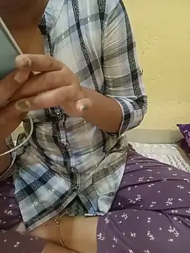 Seema yadav01 online show from May 28, 5:27 am