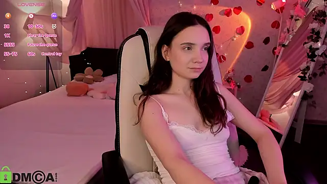 Elvienne online show from June 22, 3:25 am