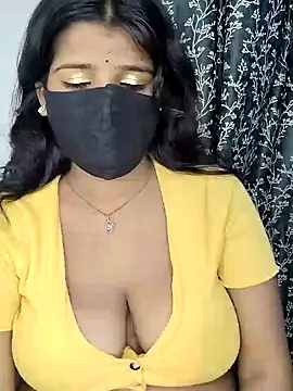 Axy1 1 online show from June 10, 2:38 pm