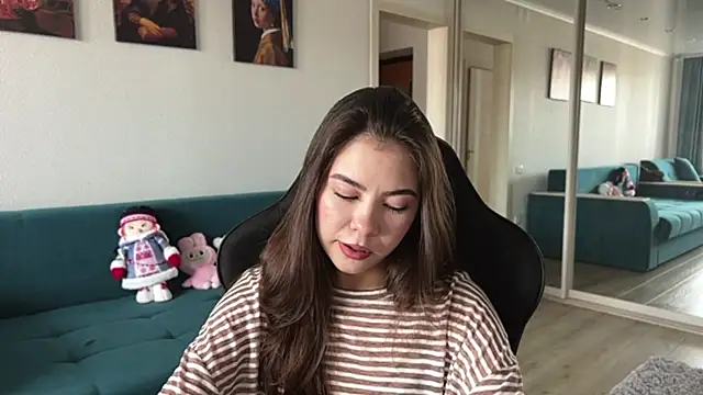 Ellewaay online show from July 14, 10:21 am