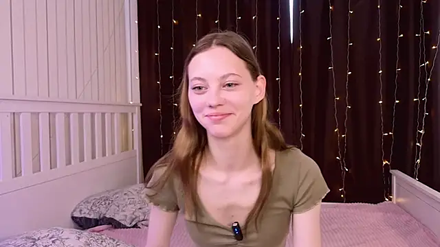 HarriettKitty online show from June 8, 8:04 am