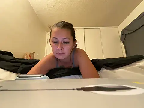 Baybeecakes online show from June 5, 4:16 am