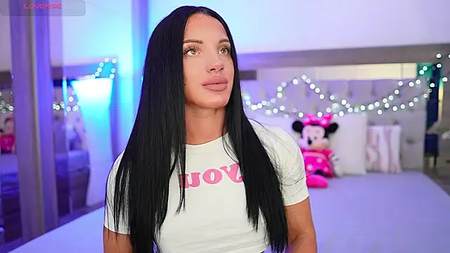 XandraBae online show from July 13, 9:59 pm