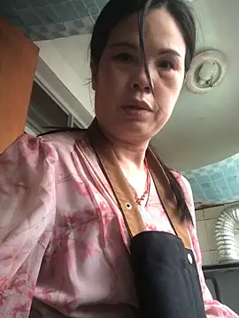 nidejiejie online show from June 23, 3:48 am