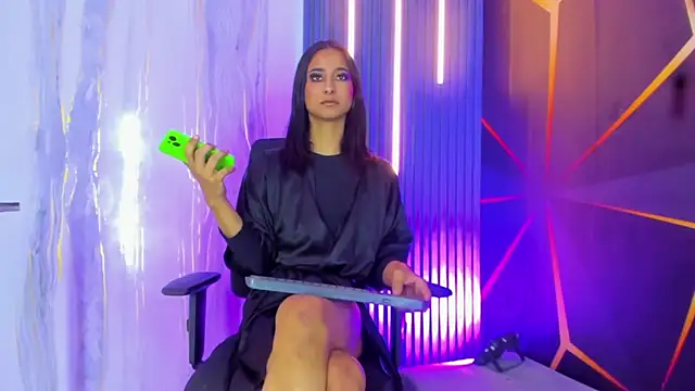 Miss Isa  online show from June 6, 1:17 pm