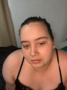 lindakay2 online show from May 4, 3:16 pm