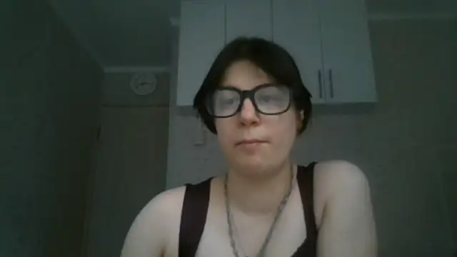 GrayceDeclet online show from July 2, 5:19 pm