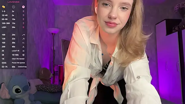 Eve Dark Side online show from June 18, 6:15 am