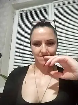 MillaMia45 online show from May 14, 8:03 pm