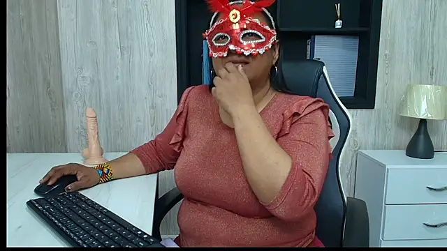 Rachell Carter online show from June 19, 9:24 am