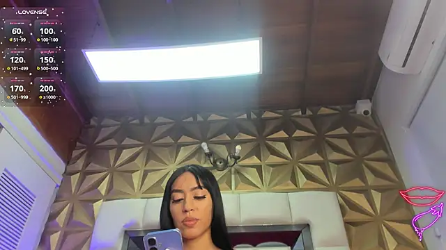 peyton luoise27 online show from June 13, 1:41 pm