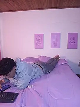 Wildseductor1 online show from June 17, 9:16 pm
