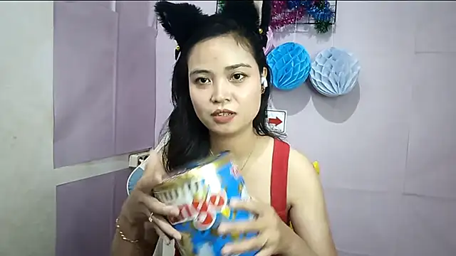 FerminaBoutwell online show from May 28, 7:06 am
