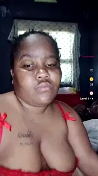 ChubbyMidgetxxx19 online show from July 19, 1:46 pm