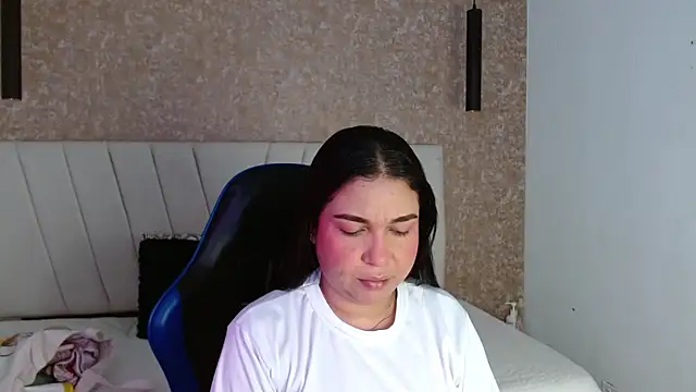 AliceSmity   online show from June 23, 12:36 pm