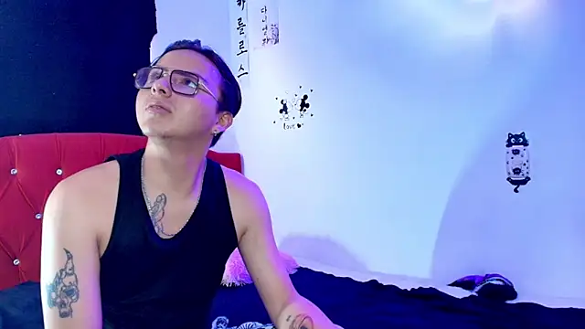Husbands Horny2 0 online show from May 29, 2:04 pm