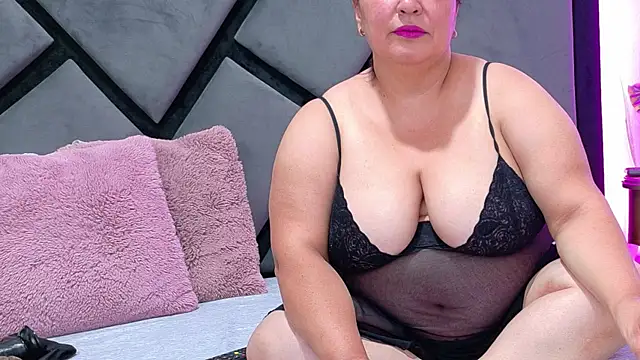 Natasha2603 online show from May 14, 8:36 pm