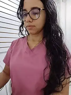 alanahot94 online show from July 31, 9:38 pm