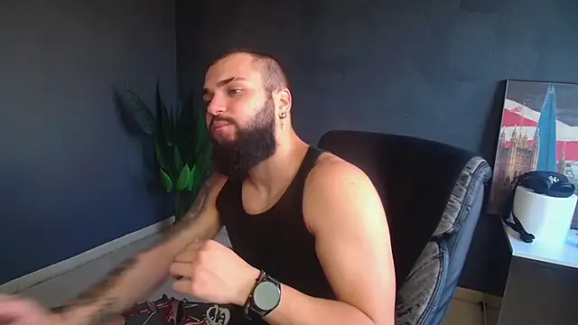 OscarWillss online show from June 26, 4:14 am