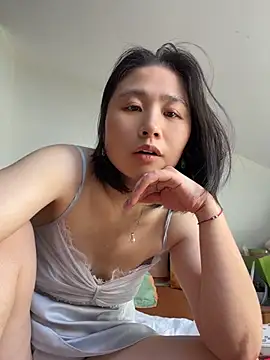 Iridessa- online show from July 24, 8:45 am