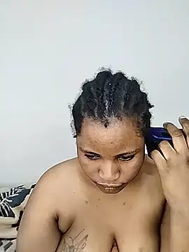 JuicyHoney 01 online show from June 5, 7:47 am