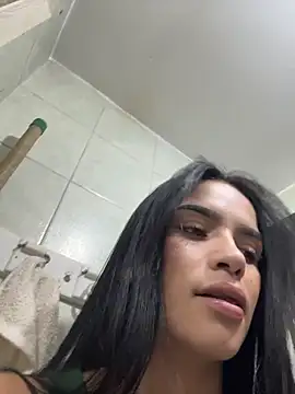 Melissa Rendon online show from June 26, 8:32 pm