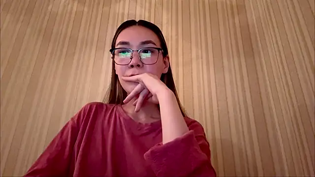 JenellKjelland online show from May 10, 2:52 pm