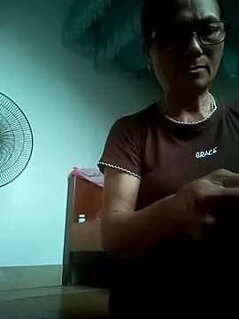 Vieekee online show from July 20, 10:39 am