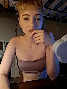 blubunny222 online show from May 30, 8:38 pm
