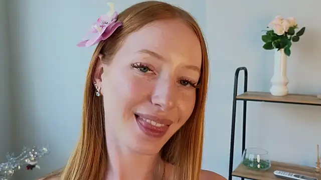 Felicia Bernot online show from May 23, 9:40 am