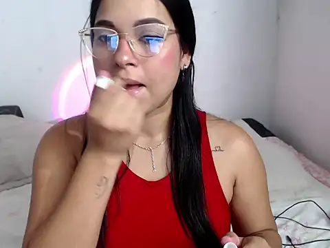 Adaraa garcia03 online show from May 28, 3:32 pm