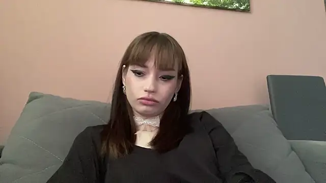 lolgothmichelle online show from June 1, 2:52 pm