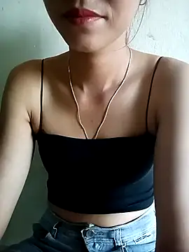Suly-sweet online show from June 5, 9:15 am