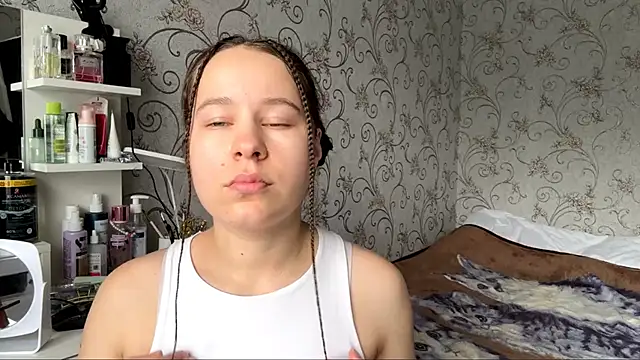 KathyrnEdmison online show from May 19, 7:59 am