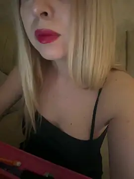 MirayHot online show from May 15, 10:23 pm