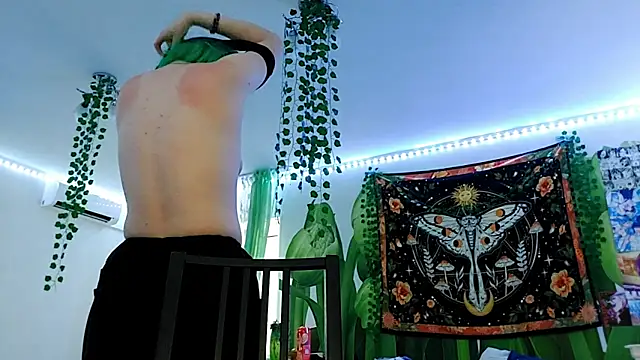 HunXena online show from June 9, 4:28 pm
